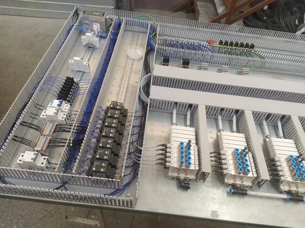 Montagem de Painéis